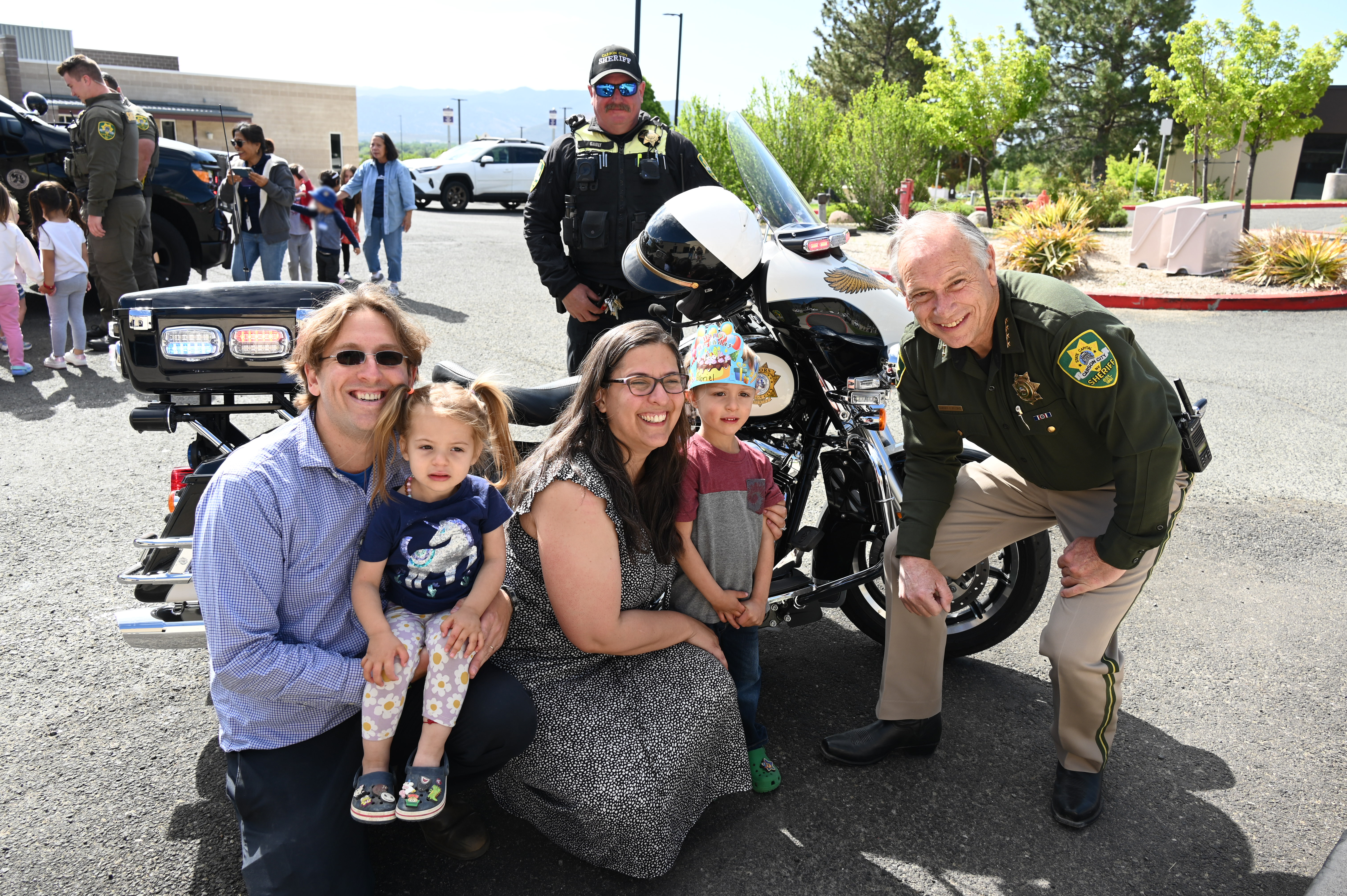Singer Family with Carson City Sheriff Ken Furlong and deputies