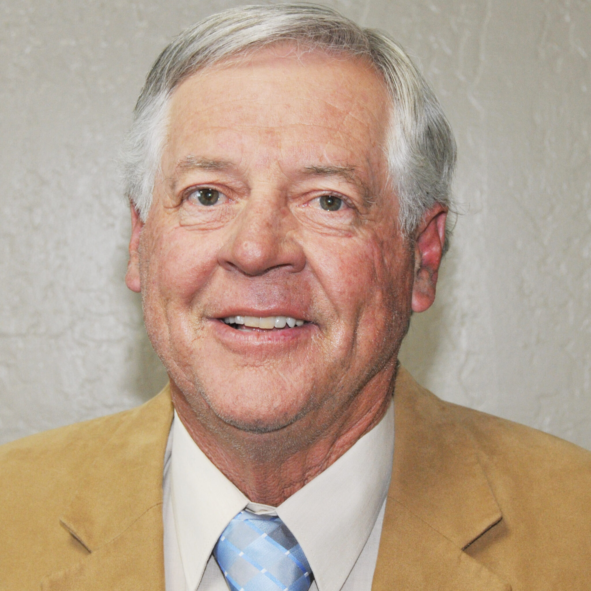 Former Business Instructor, Chair and Foundation Board Member Passes